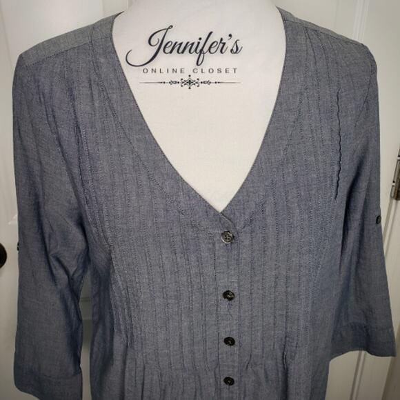 J. Jill Women's Chambray Pleated V-Neck Button Front Blouse/Tunic - Picture 3 of 9
